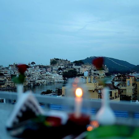 Neev Haweli Hotel Udaipur Luaran gambar