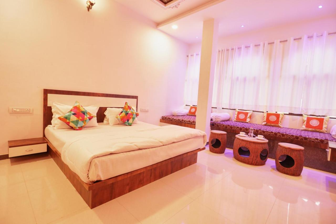Neev Haweli Hotel Udaipur Luaran gambar