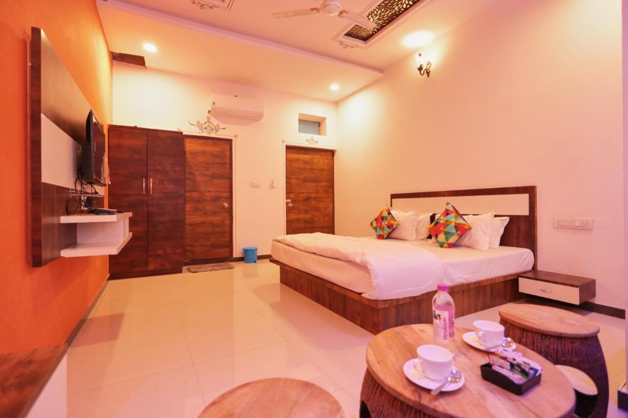 Neev Haweli Hotel Udaipur Luaran gambar